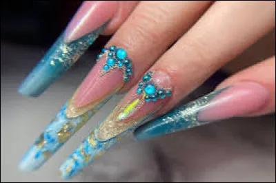 Que signifie l'expression "avoir des doigts de f&eacute;e" ?