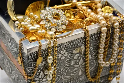 Question bijoux ! Es-tu plutôt argent ou or ?