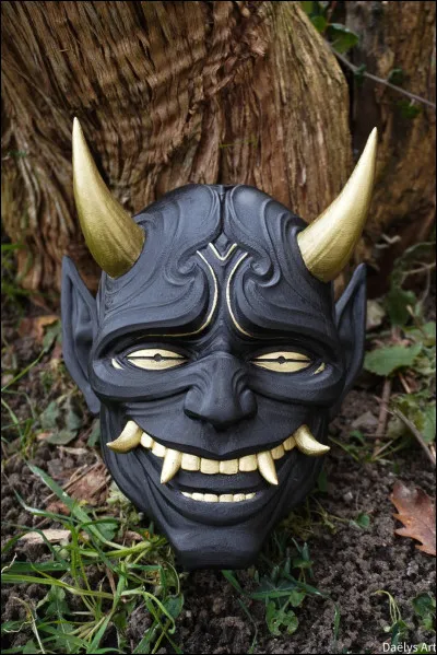 Est-ce que tu trouves que ça a l'air intéressant : ''l'histoire d'une adolescente qui trouve le grand amour, sans savoir ce qu'il est réellement...'' ?