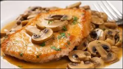 La garniture qui accompagne généralement une escalope à la normande sont des champignons.
