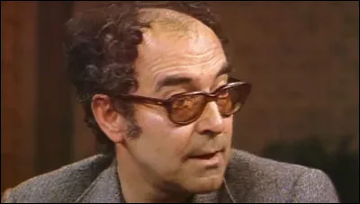 Qui est ce cinéaste franco-suisse, réalisateur du film ''Alphaville'' ?