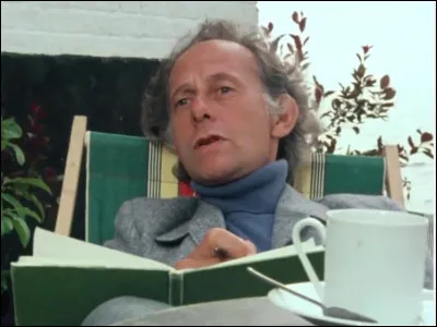 Voilà Curton, principal antagoniste du premier épisode, interprété par :