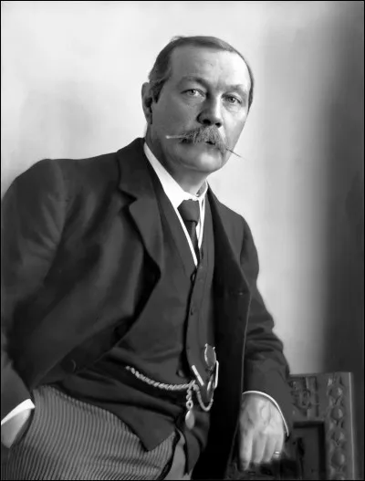 Quelle(s) uvre(s) n'a/n'ont pas été écrite(s) par Arthur Conan Doyle ?