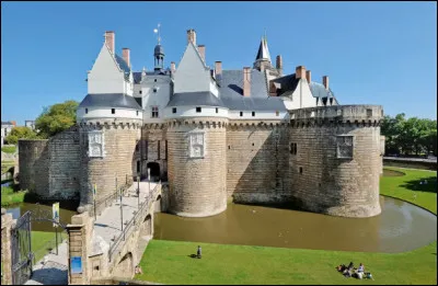 Pouvez-vous me dire quel est ce château ?