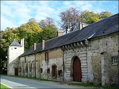 Je vous emmène à la découverte de l'ancienne château d'Ognon. Ancienne commune Isarienne, elle se situe en région ...