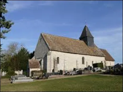 Voici l'église Saint-Pierre, à Oulins. Village de l'arrondissement de Dreux, il se situe dans le département ...