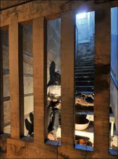 Dans quelle région italienne se trouvait la sinistre prison de Pignerol, qui vit, notamment passer, le Masque de Fer et Nicolas Fouquet ?