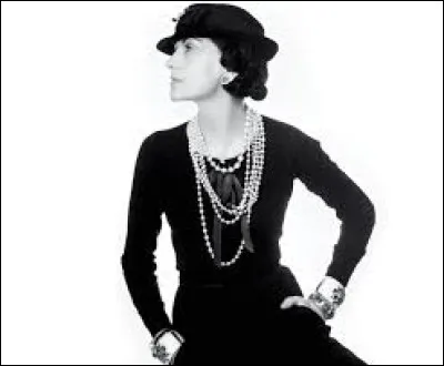 La créatrice de mode Gabrielle Chanel avait-elle pour surnom "Coco" ?