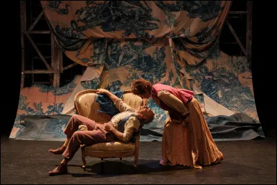 A qui doit-on le drame en cinq actes "L'Autre Tartuffe ou la Mère coupable" en 1792 ?