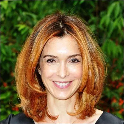 Quelle émission télévisée de M6 présentée à lorigine par Véronique Mounier, et qui avait pour générique une chanson de James Blunt, a connu sa vingtième saison en 2025 ?