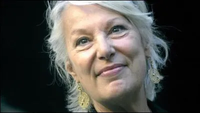 Qui est cette actrice qui joue un des premiers r&ocirc;les dans le film ''La Maman et la Putain'' ?