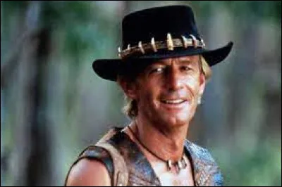 Qui est cet acteur qui joue le premier rôle dans le film ''Crocodile Dundee'' ?
