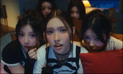 À qui appartient ce M.V. ?