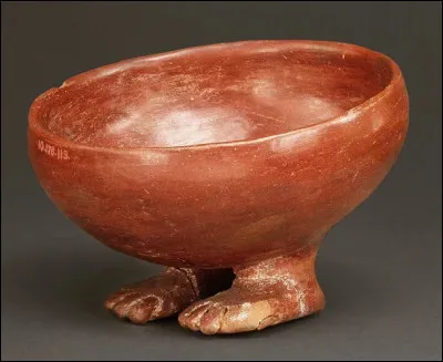 En combien de parties découpe-t-on généralement cette période ?