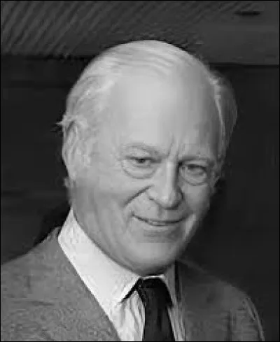 Qui était Curd Jürgens (1915 - 1982) ?