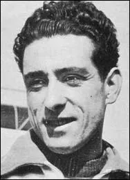 Cet escaladeur basque cuma les courses espagnoles dans les annes 50. Son plus grand succs reste la victoire finale sur la Vuelta 1957...