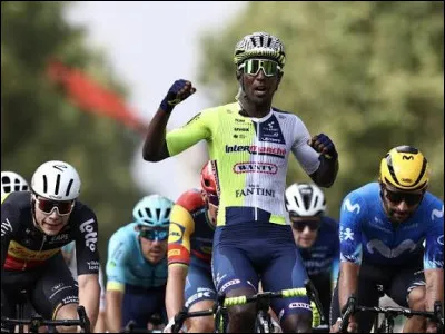 Quelle est la nationalité de Biniam Girmay qui a remporté une étape du Tour de France en 2024 ?