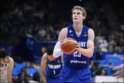 Performance historique pour la Finlande qui se classe quatrième de cet EuroBasket. Comment se nomme leur leader qui évolue en NBA depuis 2017 ?