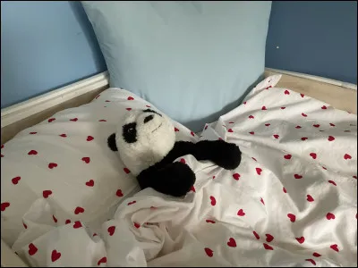 Ton/ta meilleur(e) ami(e) ne t'invite pas à une soirée. Quelle est ta réaction ?