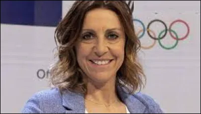 Dans quel sport Deborah Compagnoni (née en 1970) s'est-elle illustrée ?