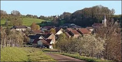 Petit village Haut-Marnais de 88 habitants, traversé par la Traire, Frécourt se situe en région ...