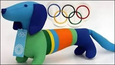 Dans quelle ville allemande a eu lieu les Jeux olympiques d'été de 1972 dont la mascotte était Waldi, un teckel multicolore ?