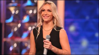 Quelle est la chaîne qui diffuse le programme « N'oubliez pas les paroles » ?