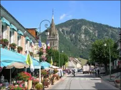 Je vous attends Rue des Fossés, à Corps. Village Isérois, il se situe en région ...