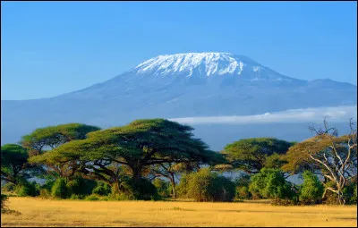 À quel pays font référence les mots suivants ? = 
Kilimandjaro  Zanzibar  Ugali