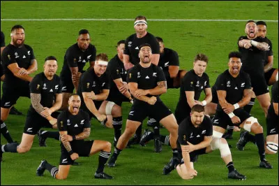 À quel pays font référence les mots suivants ? 
Maori  Rugby  Kiwi