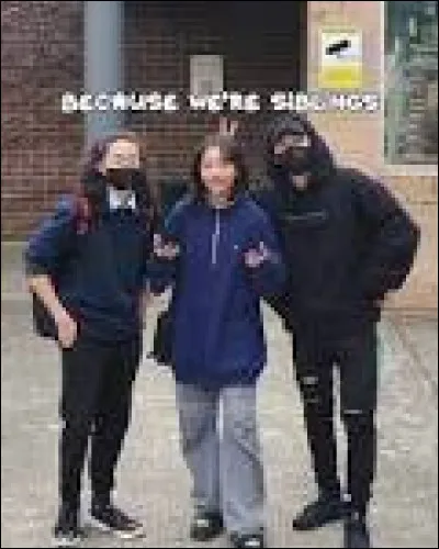 Comment se prénomment ses frères ?