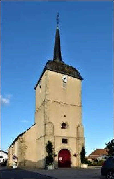 Voici l'église Sainte-Marie-Madeleine, à Froidfond. Ville Vendéenne, elle se situe en région ...