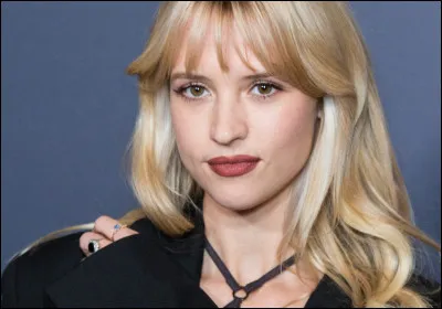 Qui est cette chanteuse belge dont l'une des chansons s�intitule ''La loi de Murphy'' ?