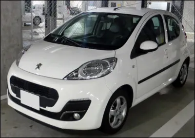 Quel est le modèle de cette petite Peugeot ?