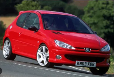Quel est le modèle de cette Peugeot ?