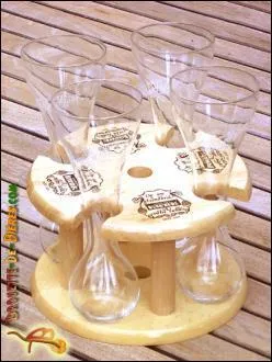 Quelle bire est contenue par ce verre ?