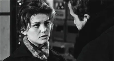 Claudia Cardinale a joué dans un drame de Luchino Visconti, qui est sorti en 1961. On y voit aussi Alain Delon, Annie Girardot et Roger Hanin. Quel est ce film ?