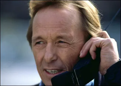 Quel était le nombre de protagonistes dans la série télévisée "Un cas pour ..." ?