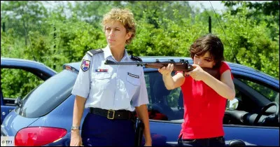 Dans quelle série télévisée, Corinne Touzet incarnait-elle le personnage d'Isabelle Florent ?