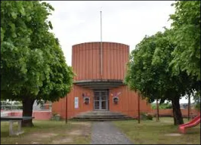 Village Haut-Garonnais, dans le Comminges, Saman se situe en région ...