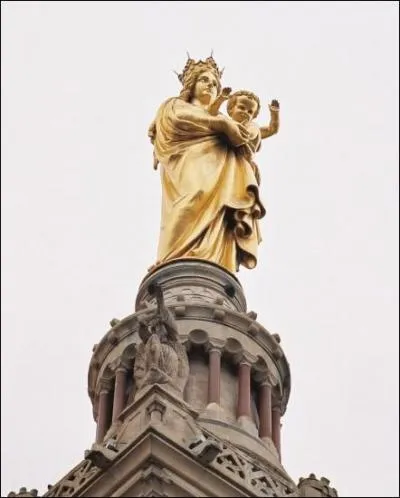 Sur quelle autoroute (en direction de Marseille) la voit-on ?