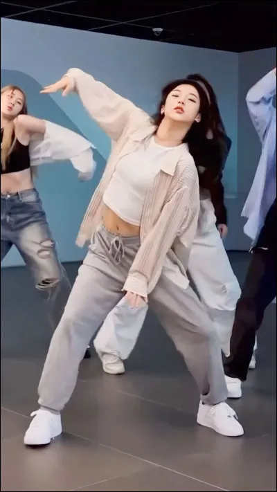 À quel âge a-t-elle commencé à danser ?