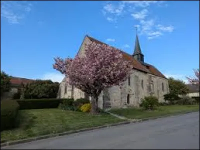 Voici l'église Saint-Pierre-et-Saint-Paul, à Passy-Grigny. Village de l'arrondissement d'Épernay, dans le Tardenois, il se situe dans le département ...