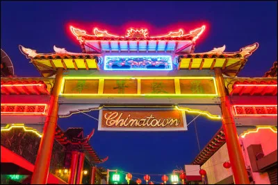 "Chinatown" est un film joué par Jane Fonda.