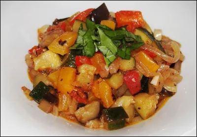 La ratatouille est une recette culinaire provençale. Quel légume ne rentre pas dans sa composition ?
