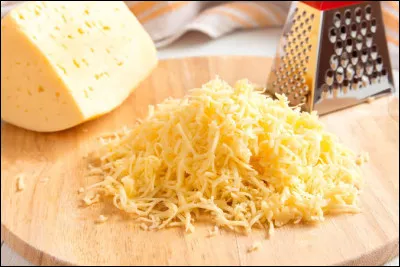 Comment était le pardessus dans la chanson "Mon vieux", interprétée par Daniel Guichard ?