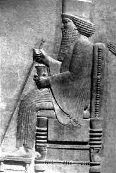 Qui était alors le grand roi des Perses ?