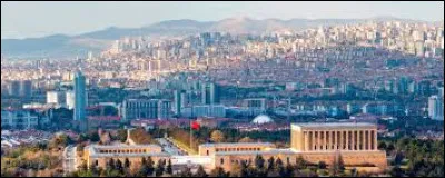13 OCTOBRE 1923 - La Turquie change de capitale : quelle ville remplace Istanbul ?