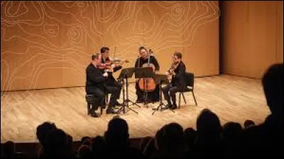 Combien de personnes ont été accueillies à ce festival en 2016 ?