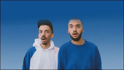 Dans quelle chanson de Bigflo et Oli entendons-nous ces paroles : "Désolé maman, ce texte sera pas pour toi / Je suis discret en vrai mais, en musique, il faut que je parle / Sa voix vibrait dans mon oreille quand j'étais dans ses bras / Les chansons à la guitare, les bisous avec la barbe" ?